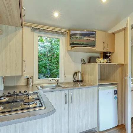 Gorgeous Stacaravan In With Kitchen Campeggio *