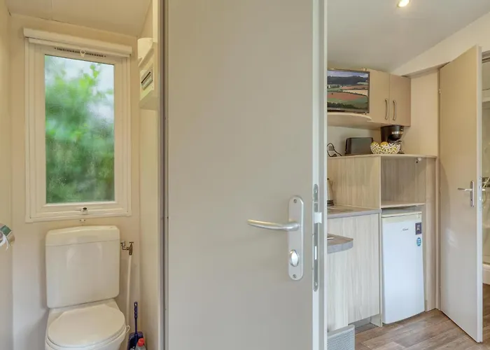 Lovely Stacaravan In