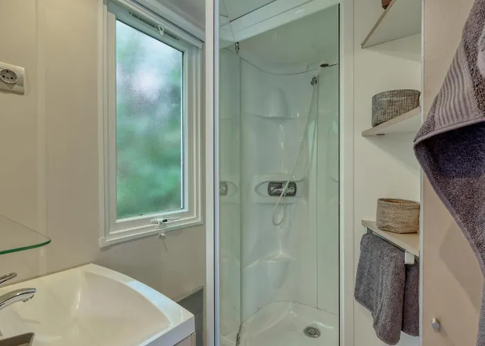 Lovely Stacaravan In 3* Irrhausen