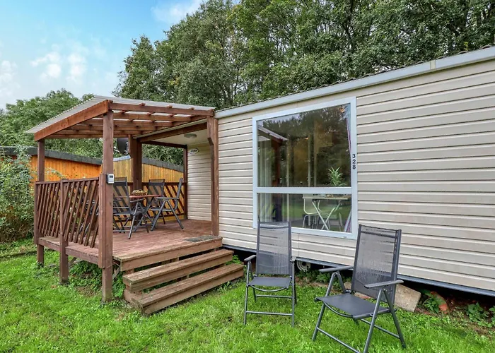 Lovely Stacaravan In キャンプ場 3*